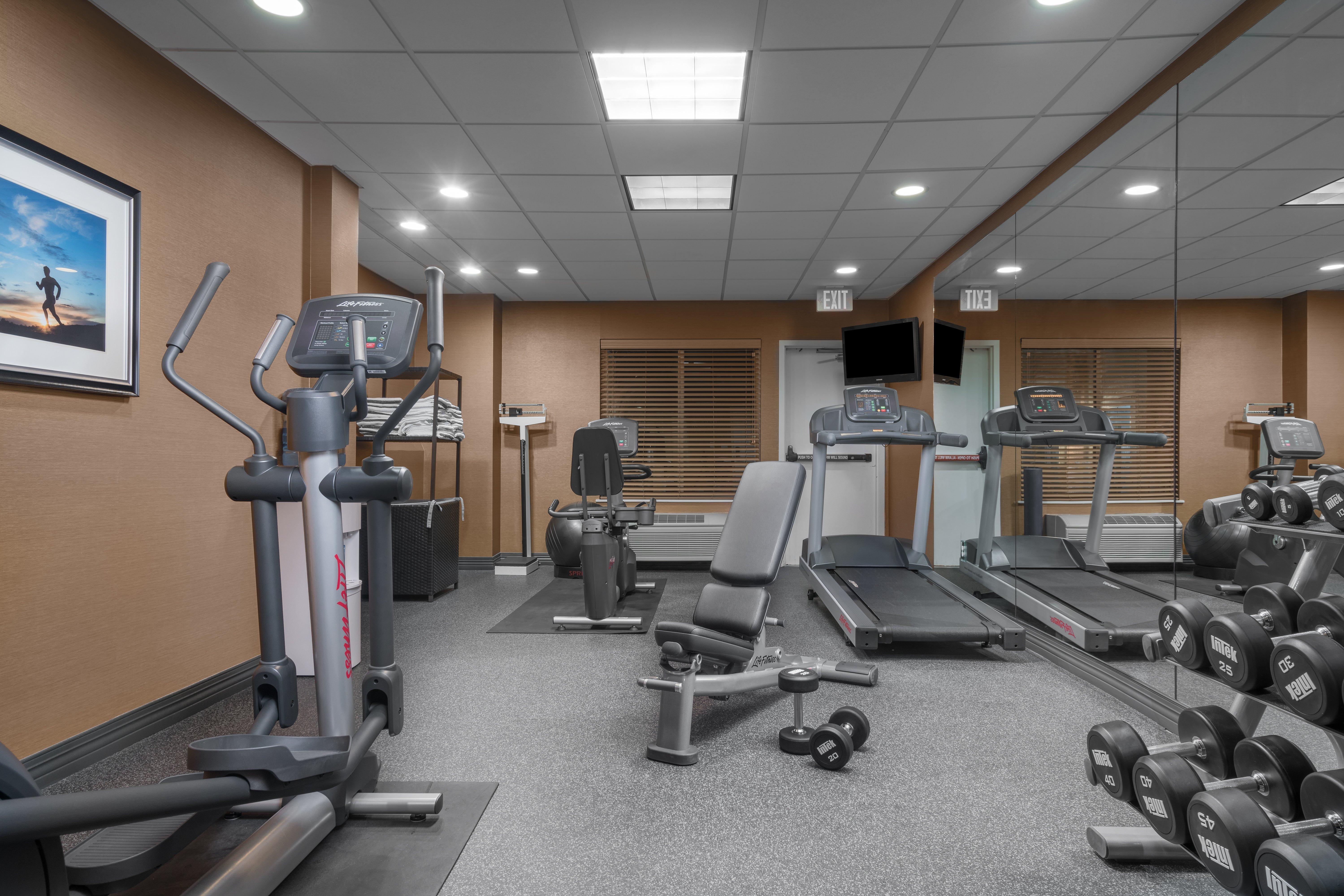 Holiday Inn Express Hotel & Suites Ames By Ihg Eksteriør bilde